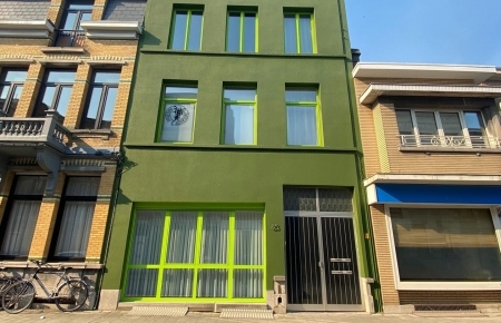 Huis te koop in deurne met 6 slaapkamers en 2 badkamers