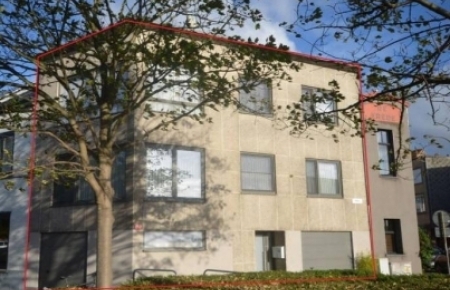 Appartement te koop in zandvoorde met 4 slaapkamers en 2 badkamers