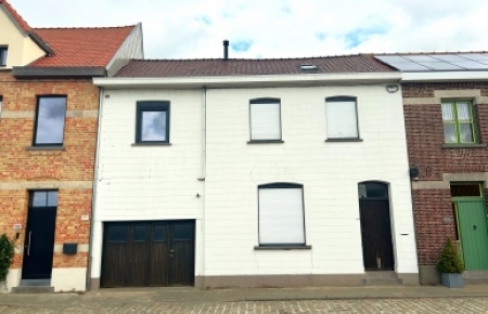 Huis te koop in hooglede met 4 slaapkamers